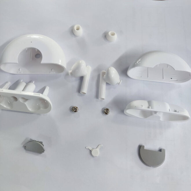 Plastic Case Molds For Bluetooth Headset Case - Image 3